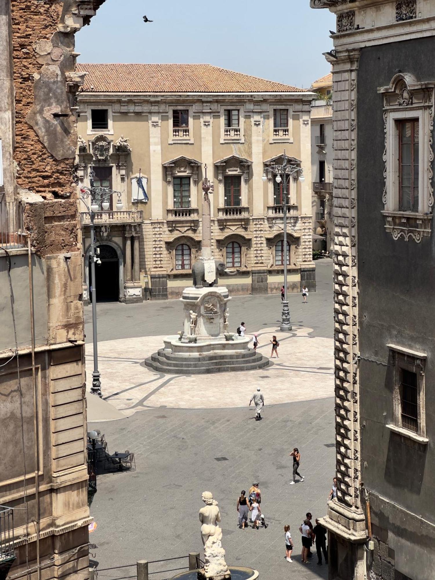 A Casa Mia - Catania Apartment Bagian luar foto